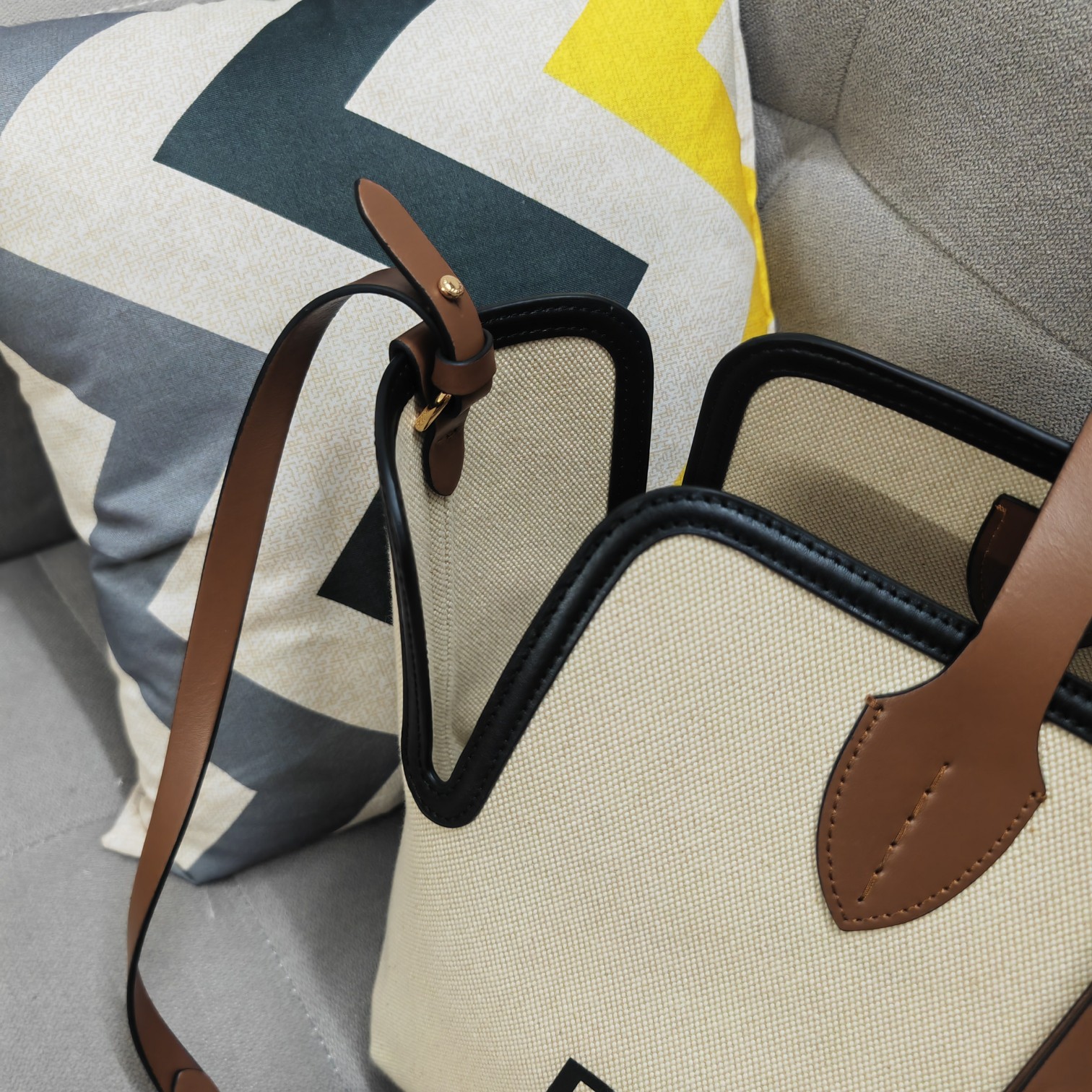 Burberry Shopping Bags